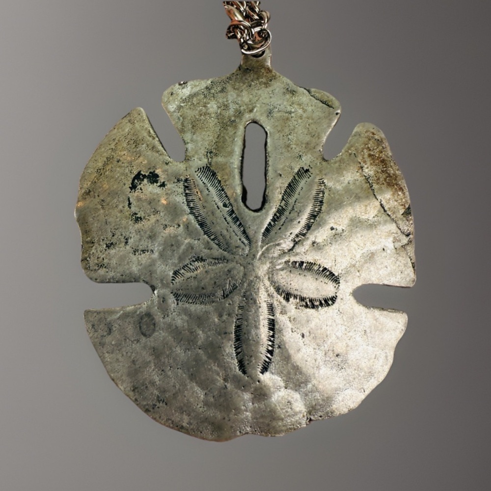 Vintage Silvertone Sand Dollar Pendant Necklace